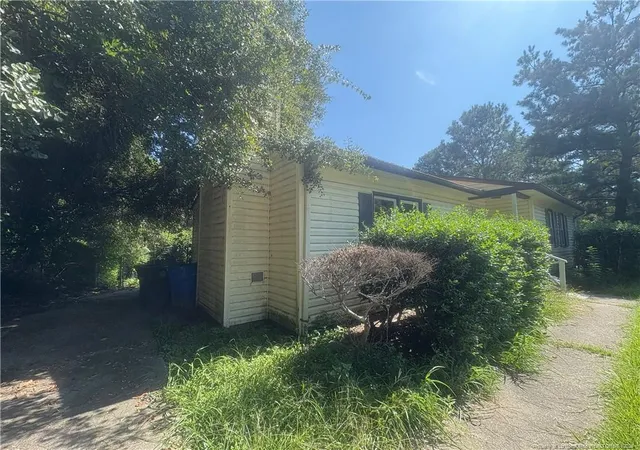 Photo 2 of Single family home for sale at 1602 Mcgougan Rd, Fayetteville, NC 28303 | MLS# 769311 | Listing updated on 2026-09-14