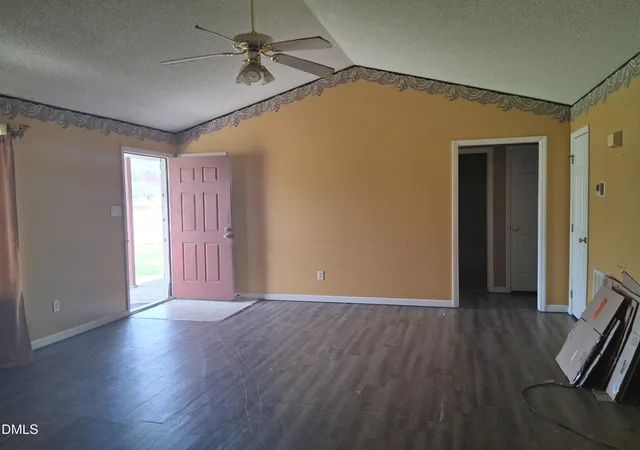 Photo 2 of Single family home for sale at 179 Patricia Dr, Smithfield, NC 27577 | MLS# 10192617 | Listing updated on 2026-10-01