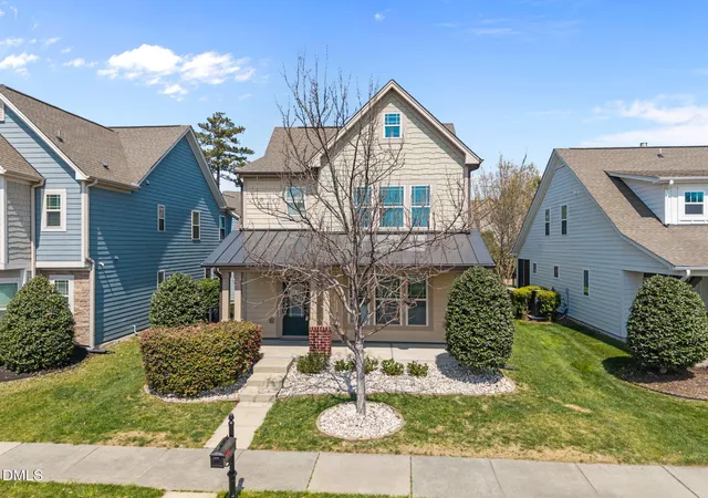 Photo 1 of Single family home for sale at 2608 Historic Cir, Morrisville, NC 27560 | MLS# 10193044 | Listing updated on 2026-09-23