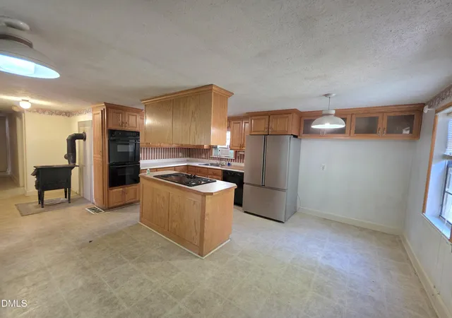 Photo 3 of Single family home for sale at 170 S River, Autryville, NC 28318 | MLS# 10192683 | Listing updated on 2026-09-24