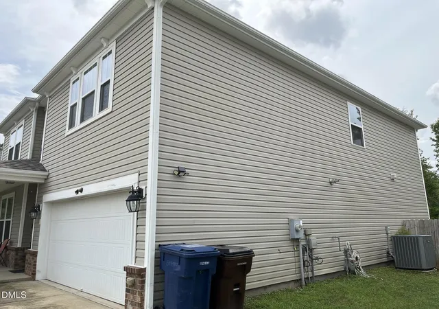 Photo 4 of Single family home for sale at 134 Chownings, Sanford, NC 27330 | MLS# 10192631 | Listing updated on 2026-09-24