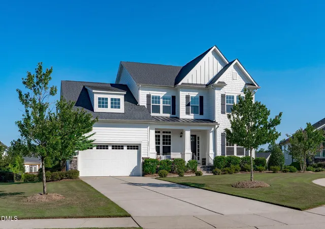 Photo 2 of Single family home for sale at 205 Evanview Ct, Apex, NC 27523 | MLS# 10193328 | Listing updated on 2026-10-06