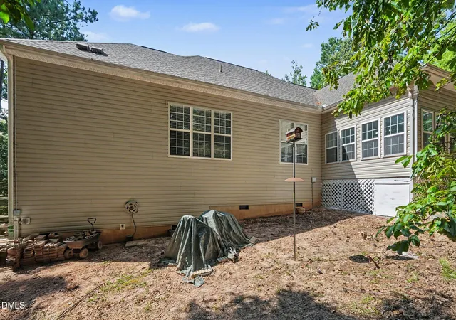 Photo 4 of Single family home for sale at 153 Clear Water Rd, Louisburg, NC 27549 | MLS# 10193161 | Listing updated on 2026-09-17