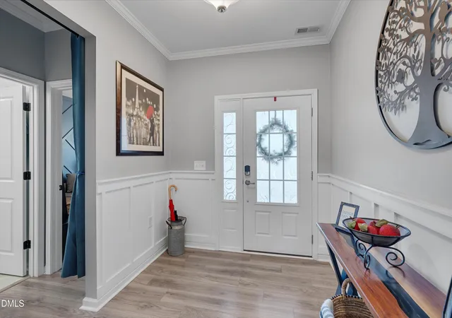 Photo 3 of Sale Pending at 1106 Tuscarora Ln, Durham, NC 27703 | MLS# 10192955 | Listing updated on 2026-09-23