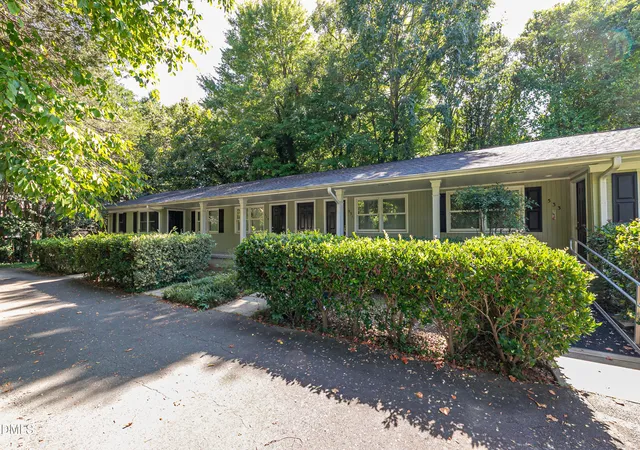 Photo 2 of Condo for sale at 531 Smith Level Rd #531, Chapel Hill, NC 27516 | MLS# 10193453 | Listing updated on 2026-09-18