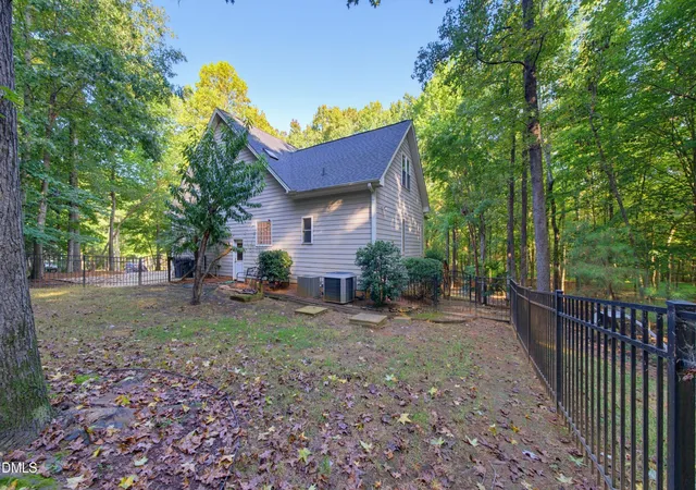 Photo 2 of Single family home for sale at 566 Timberknoll Ln, Wake Forest, NC 27587 | MLS# 10193667 | Listing updated on 2026-10-04