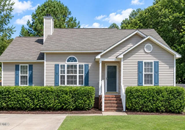 Photo 1 of Sale Pending at 433 Haybale Ct, Fuquay Varina, NC 27526 | MLS# 10193977 | Listing updated on 2026-10-06