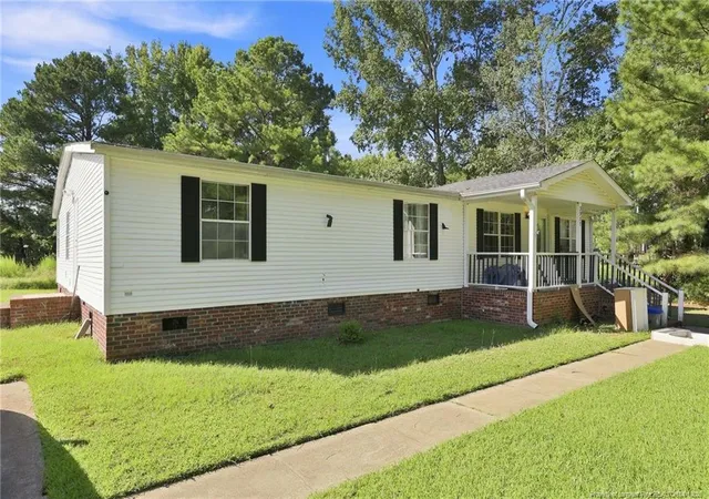 Photo 3 of Manufactured home for sale at 3987 W Frontier Ave, Fayetteville, NC 28312 | MLS# 769347 | Listing updated on 2026-09-15