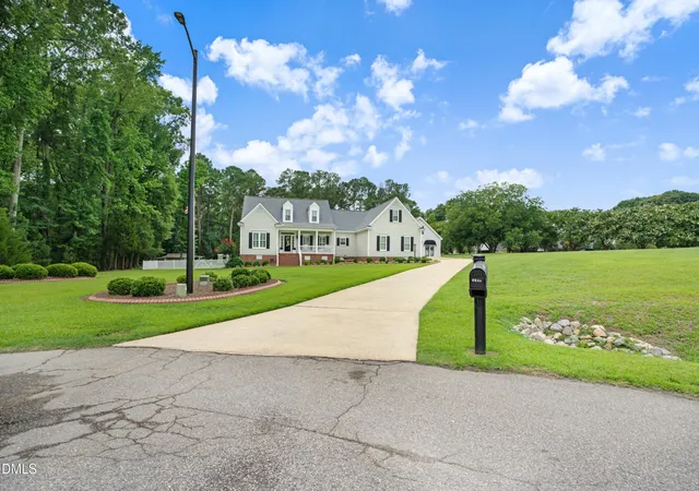 Photo 3 of Single family home for sale at 5036 Dorothy Ln, Rocky Mount, NC 27803 | MLS# 10192706 | Listing updated on 2026-10-07