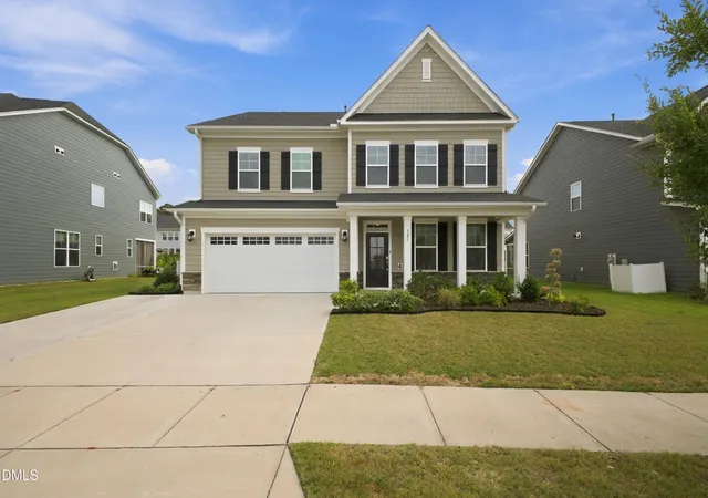 Photo 1 of Single family home for sale at 321 Toadstool Trl, Wake Forest, NC 27587 | MLS# 10194059 | Listing updated on 2026-10-07