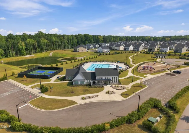 Photo 3 of Single family home for sale at 321 Toadstool Trl, Wake Forest, NC 27587 | MLS# 10194059 | Listing updated on 2026-10-07