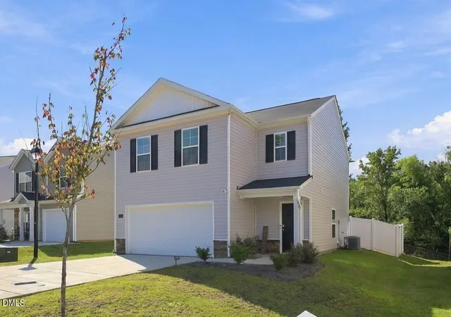 Photo 3 of Single family home for sale at 186 Carriage Cv Cir, Mocksville, NC 27028 | MLS# 10192719 | Listing updated on 2026-09-15