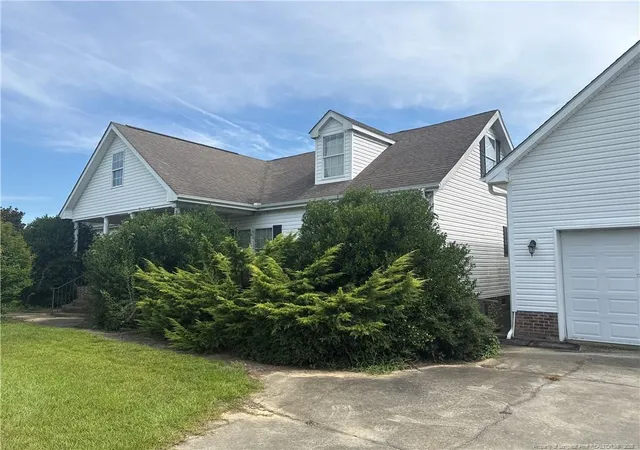 Photo 2 of Single family home for sale at 7905 Iona Church Rd, Fairmont, NC 28340 | MLS# 768982 | Listing updated on 2026-09-21