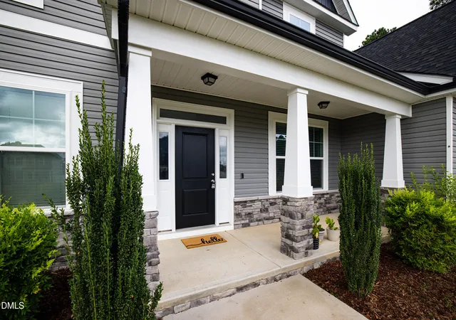Photo 3 of Single family home for sale at 22 Pond Mountain Dr, Clayton, NC 27520 | MLS# 10193126 | Listing updated on 2026-09-18