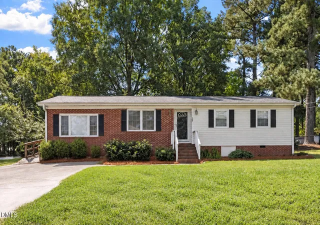 Photo 1 of Single family home for sale at 105 Stratford Dr, Wendell, NC 27591 | MLS# 10193282 | Listing updated on 2026-10-05