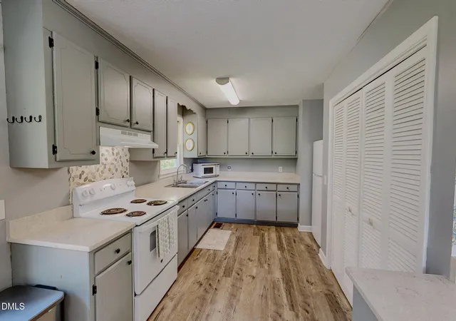 Photo 4 of Single family home for sale at 405 Marvin Gill Rd, Roxboro, NC 27574 | MLS# 10193294 | Listing updated on 2026-10-07