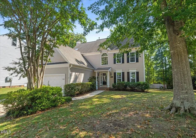 Photo 3 of Sale Pending at 2108 Osprey Cir, Raleigh, NC 27615 | MLS# 10193647 | Listing updated on 2026-09-29