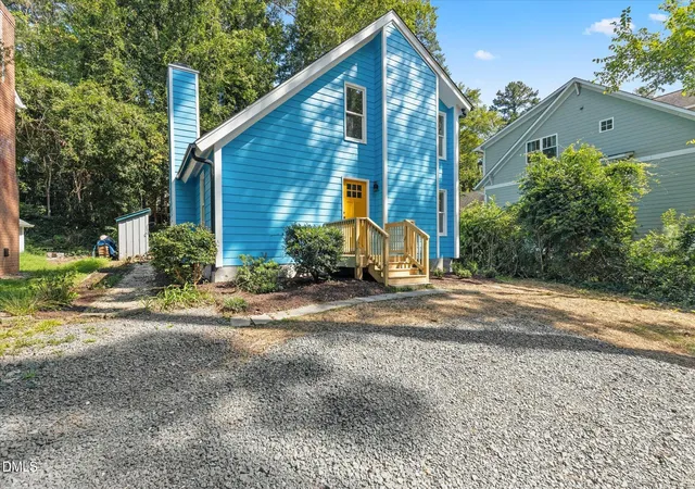 Photo 2 of Single family home for sale at 3213 Stanford Dr, Durham, NC 27707 | MLS# 10193744 | Listing updated on 2026-10-15