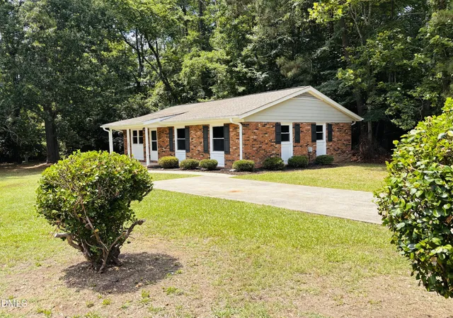 Photo 3 of Single family home for sale at 3406 Facade St, Durham, NC 27707 | MLS# 10192792 | Listing updated on 2026-09-15