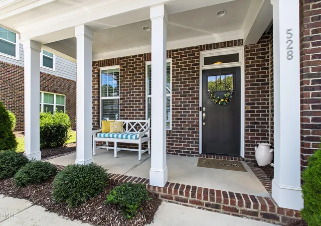 Photo 3 of Townhouse for sale at 528 Ledbetter Ct, Raleigh, NC 27608 | MLS# 10193122 | Listing updated on 2026-09-21