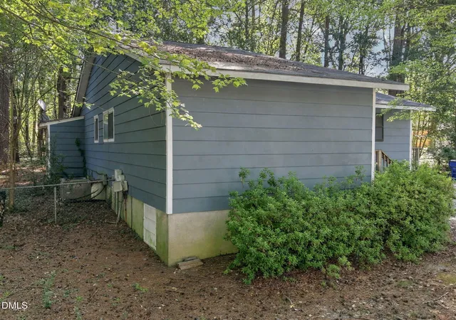 Photo 3 of Single family home for sale at 7408 Ray Rd, Raleigh, NC 27613 | MLS# 10194495 | Listing updated on 2026-09-24