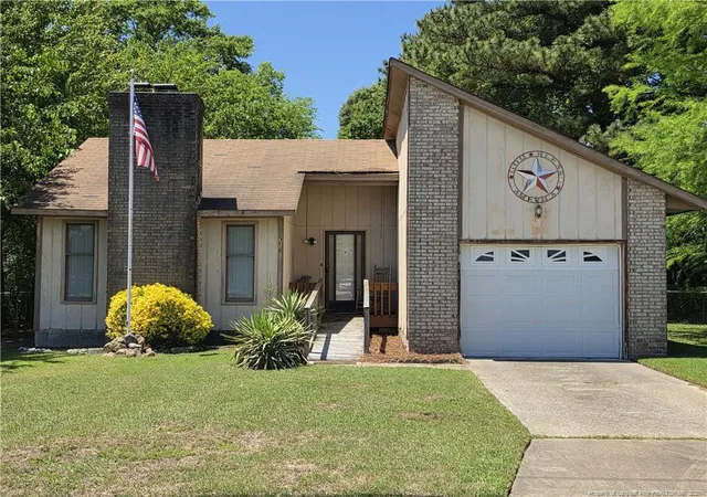 Photo 1 of Single family home for sale at 556 Glensford Dr, Fayetteville, NC 28314 | MLS# 768706 | Listing updated on 2026-09-15