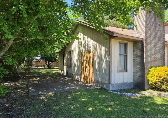 Photo 3 of Single family home for sale at 556 Glensford Dr, Fayetteville, NC 28314 | MLS# 768706 | Listing updated on 2026-09-15