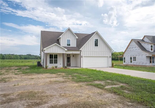 Photo 3 of Sale Pending at 7917 Julian Rd, Dunn, NC 28334 | MLS# 769131 | Listing updated on 2026-09-22