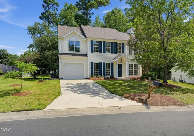 Photo 1 of Sale Pending at 10 Redear Pl, Durham, NC 27703 | MLS# 10192869 | Listing updated on 2026-10-02