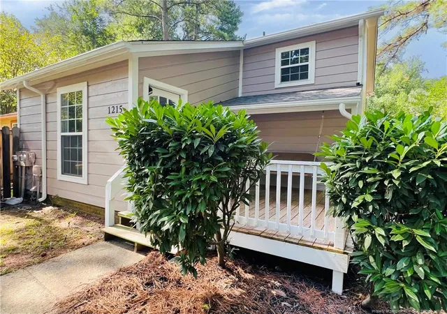 Photo 2 of Townhouse for sale at 1215 Fernridge Dr, Sanford, NC 27332 | MLS# 769359 | Listing updated on 2026-09-15