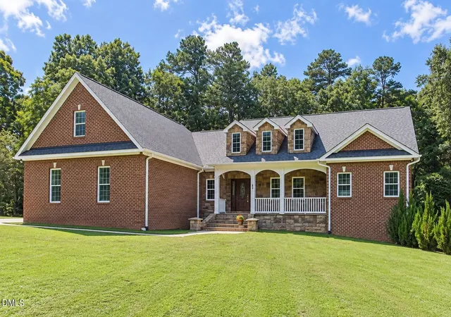 Photo 2 of Single family home for sale at 67 Hoyle Ln, Henderson, NC 27537 | MLS# 10192886 | Listing updated on 2026-09-24