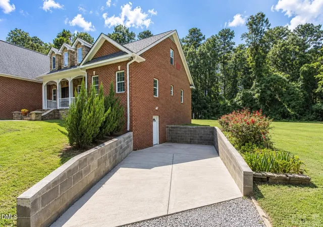 Photo 3 of Single family home for sale at 67 Hoyle Ln, Henderson, NC 27537 | MLS# 10192886 | Listing updated on 2026-09-24
