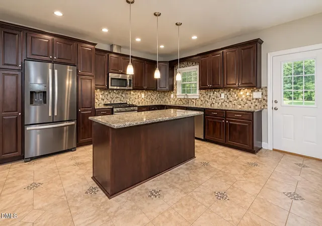 Photo 4 of Single family home for sale at 67 Hoyle Ln, Henderson, NC 27537 | MLS# 10192886 | Listing updated on 2026-09-24