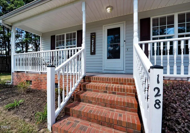 Photo 3 of Single family home for sale at 128 Edmondson Dr, Willow Spring, NC 27592 | MLS# 10193160 | Listing updated on 2026-09-25