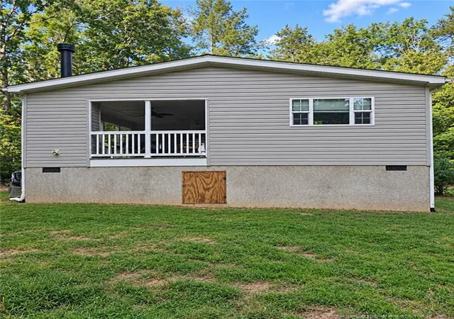 Photo 3 of Sale Pending at 35 Bass Acres Dr, Weaverville, NC 28787 | MLS# 769343 | Listing updated on 2026-09-28