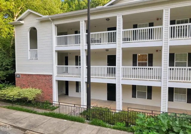 Photo 2 of Condo for sale at 2801 Trailwood Pines Ln, Raleigh, NC 27603 | MLS# 10192893 | Listing updated on 2026-09-16
