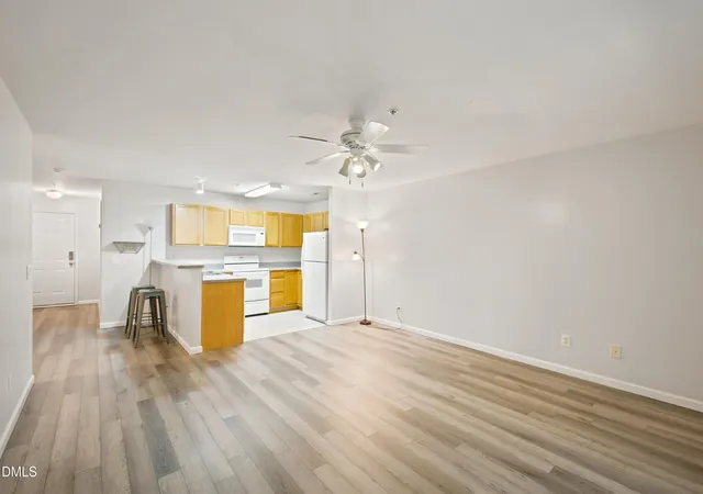 Listing Photo 4 - Condo for sale in building located at 2801 Trailwood Pines Ln, Raleigh, NC 27603