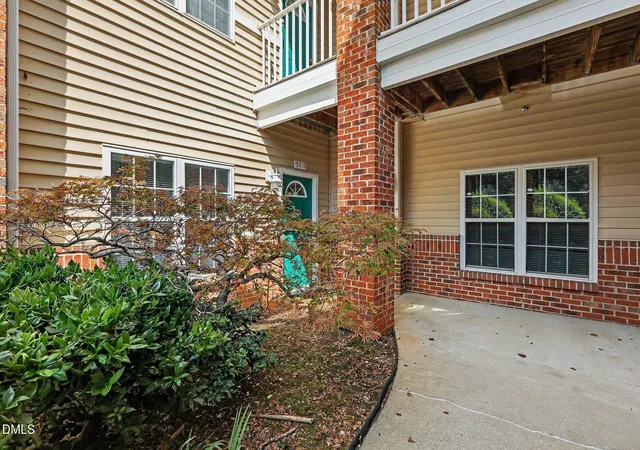 Photo 3 of Condo for sale at 511 Glenolden Ct, Cary, NC 27513 | MLS# 10193164 | Listing updated on 2026-10-02