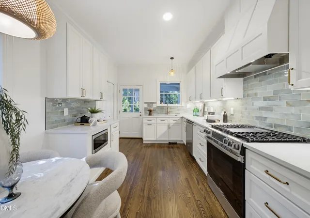 Photo 3 of Sale Pending at 1805 White Oak Rd, Raleigh, NC 27608 | MLS# 10193724 | Listing updated on 2026-09-24