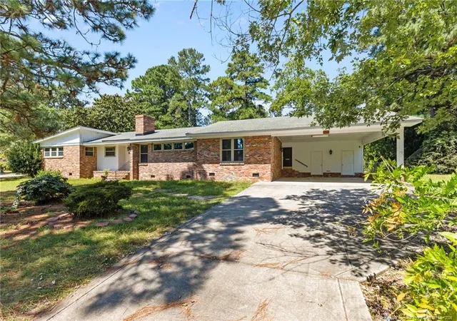 Photo 1 of Single family home for sale at 3024 Brechin Rd, Fayetteville, NC 28303 | MLS# 769226 | Listing updated on 2026-09-16