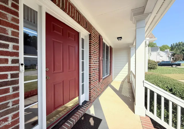 Photo 3 of Single family home for sale at 4720 Alderbrook Ln, Durham, NC 27713 | MLS# 10193807 | Listing updated on 2026-10-05
