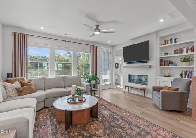 Photo 3 of Townhouse for sale at 4722 Cypress Tree Ln, Raleigh, NC 27612 | MLS# 10193462 | Listing updated on 2026-10-05