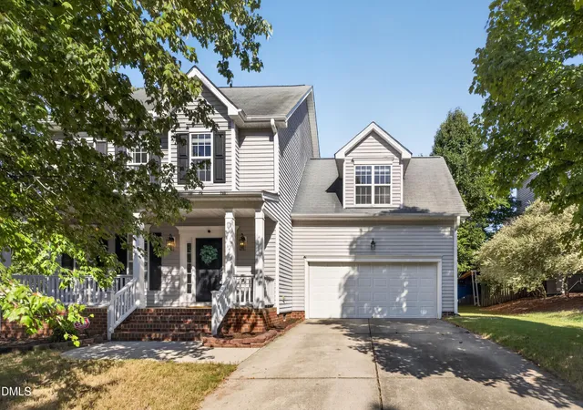 Photo 2 of Single family home for sale at 5203 Kemmont Dr, Durham, NC 27713 | MLS# 10193375 | Listing updated on 2026-10-06