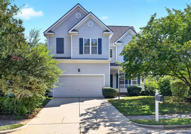 Photo 2 of Sale Pending at 2633 Trailwood Hills Dr, Raleigh, NC 27603 | MLS# 10193063 | Listing updated on 2026-09-24
