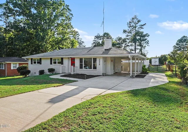 Photo 1 of Sale Pending at 2905 Dove Ln, Raleigh, NC 27604 | MLS# 10193603 | Listing updated on 2026-09-29