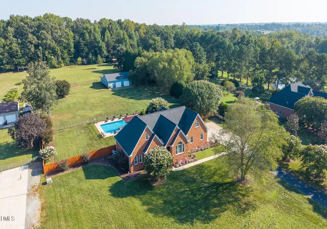 Photo 1 of Single family home for sale at 1473 Altamahaw Union Ridge Rd, Burlington, NC 27217 | MLS# 10193360 | Listing updated on 2026-09-24