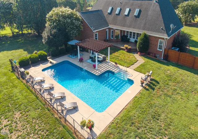 Photo 3 of Single family home for sale at 1473 Altamahaw Union Ridge Rd, Burlington, NC 27217 | MLS# 10193360 | Listing updated on 2026-09-24