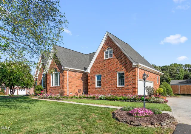 Photo 4 of Single family home for sale at 1473 Altamahaw Union Ridge Rd, Burlington, NC 27217 | MLS# 10193360 | Listing updated on 2026-09-24