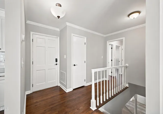 Photo 3 of Single family home for sale at 5008 N Glen Dr, Raleigh, NC 27609 | MLS# 10193315 | Listing updated on 2026-09-28