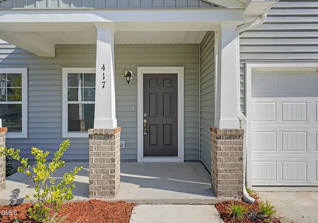 Photo 2 of Single family home for sale at 417 Marthas View Way, Wake Forest, NC 27587 | MLS# 10193217 | Listing updated on 2026-09-27
